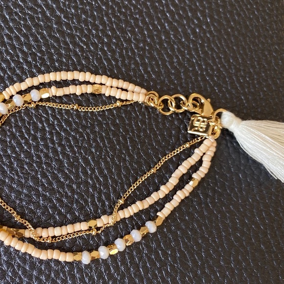 Banana Republic Factory Tassel Bracelet - Picture 4 of 5